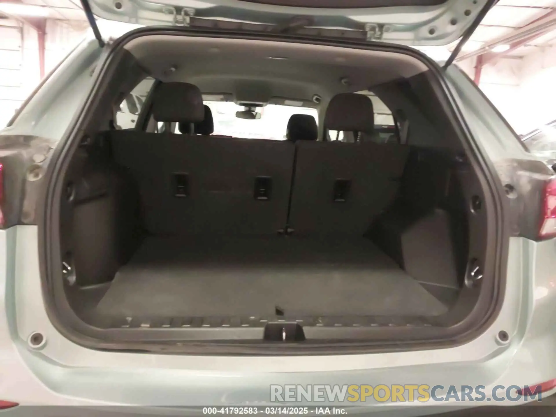 18 fotografías del automóvil dañado 2GNAXKEV6N6112484 CHEVROLET EQUINOX 2022