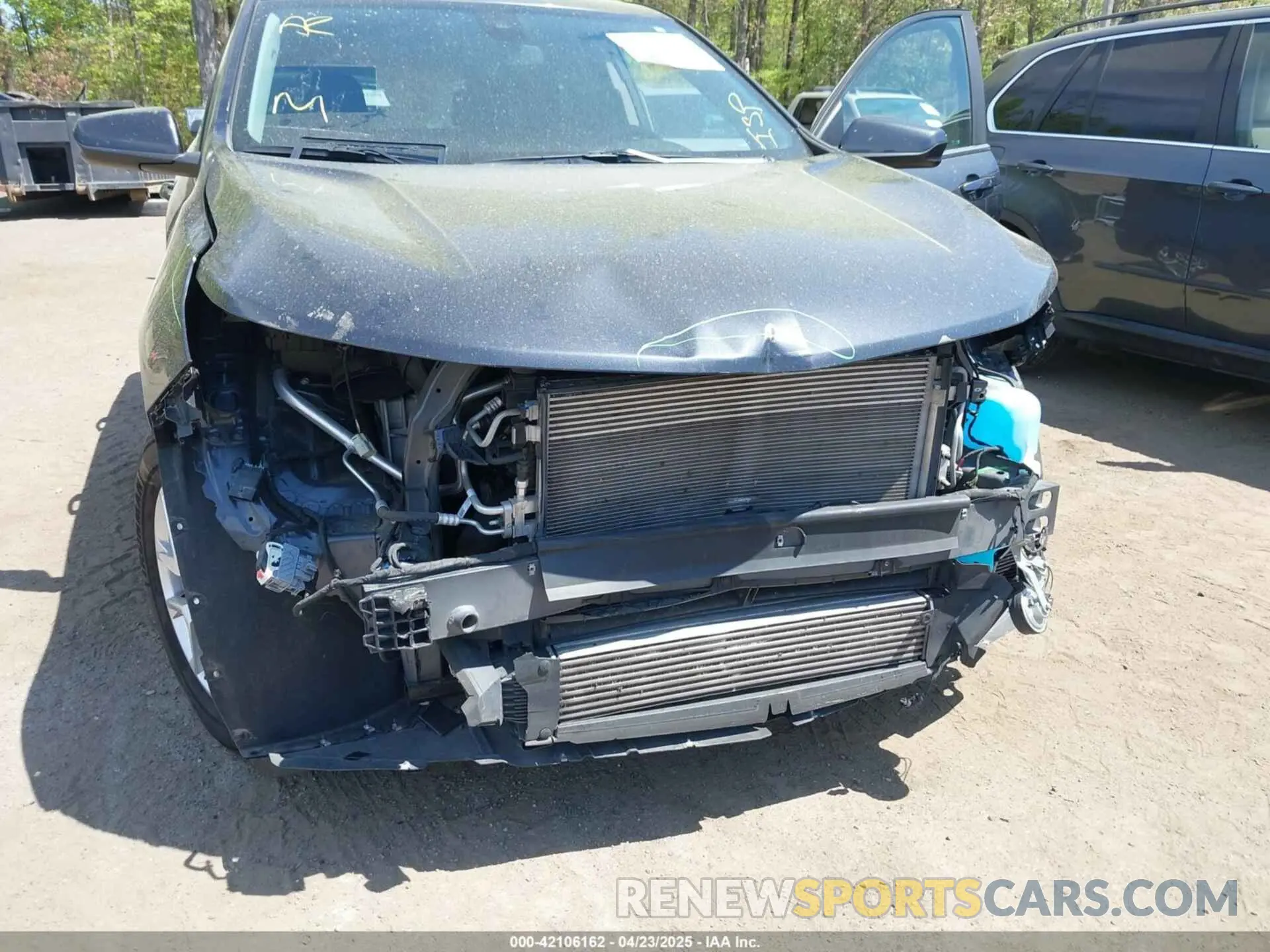 6 fotografías del automóvil dañado 2GNAXKEV7N6137877 CHEVROLET EQUINOX 2022