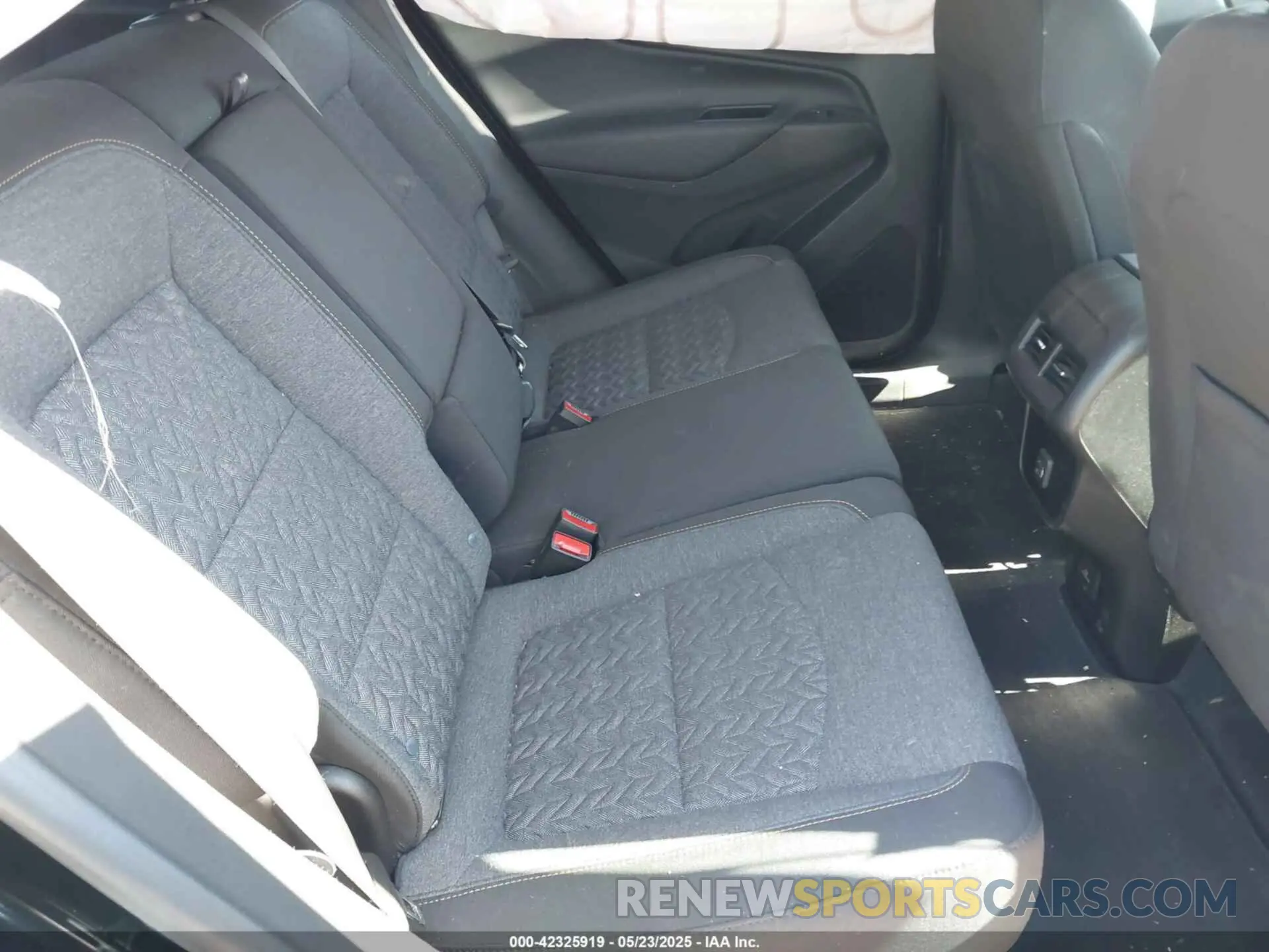 8 fotografías del automóvil dañado 2GNAXKEVXN6102976 CHEVROLET EQUINOX 2022