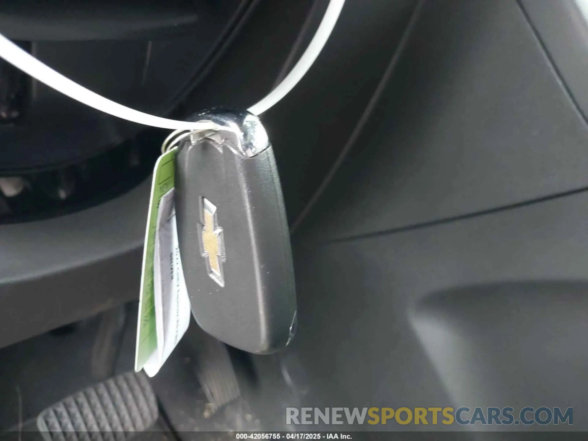 11 fotografías del automóvil dañado 2GNAXMEV5N6125352 CHEVROLET EQUINOX 2022