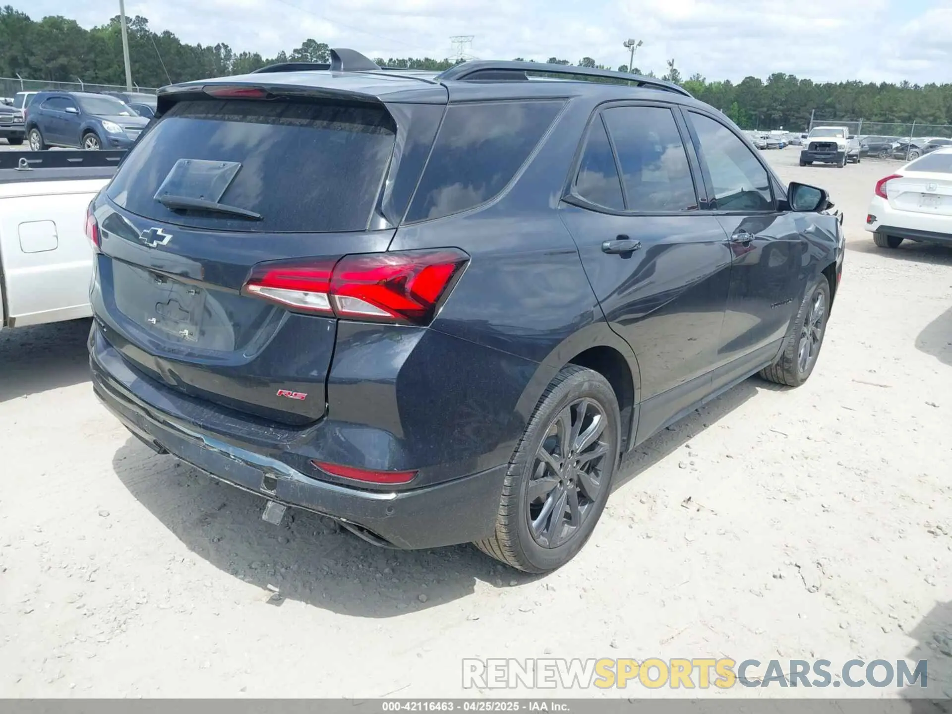 4 fotografías del automóvil dañado 2GNAXMEV5N6145973 CHEVROLET EQUINOX 2022
