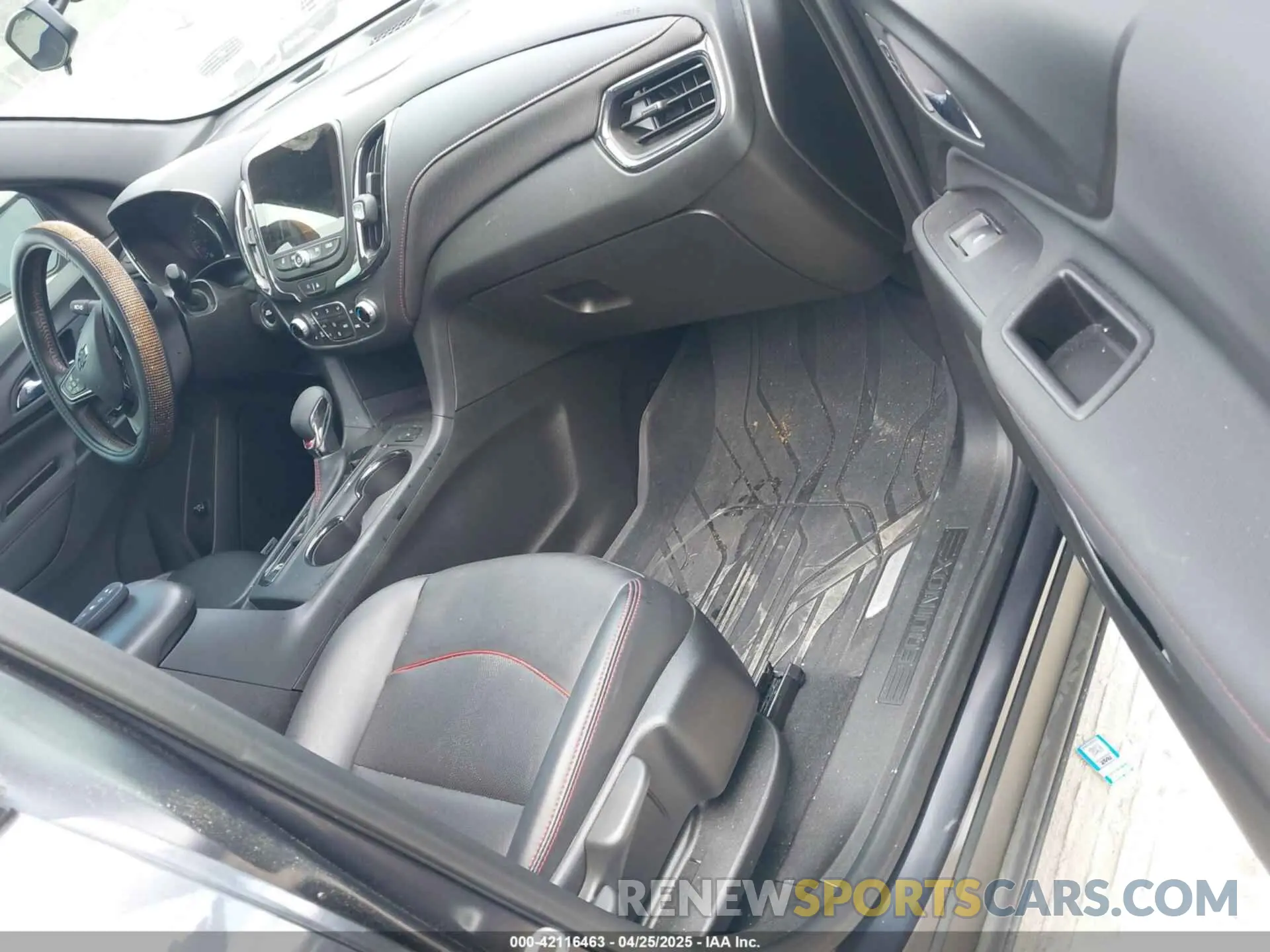 5 fotografías del automóvil dañado 2GNAXMEV5N6145973 CHEVROLET EQUINOX 2022