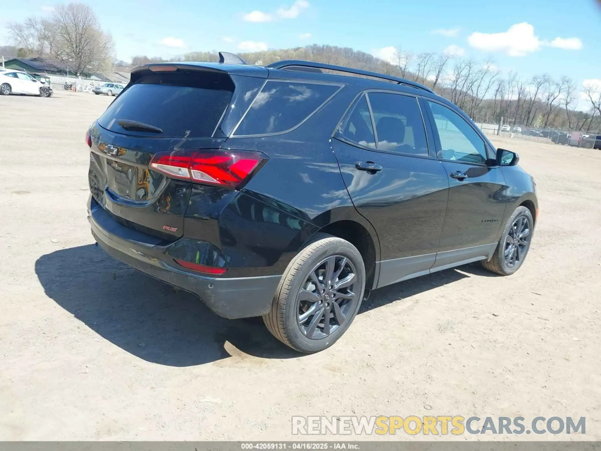 4 fotografías del automóvil dañado 2GNAXMEVXN6148187 CHEVROLET EQUINOX 2022