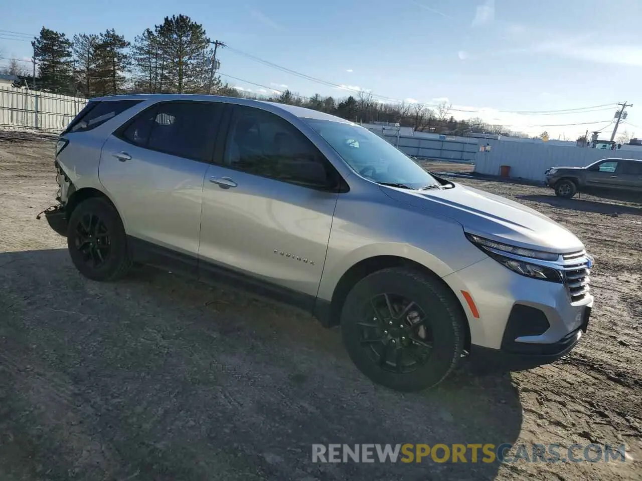 4 fotografías del automóvil dañado 2GNAXSEV7N6149978 CHEVROLET EQUINOX 2022