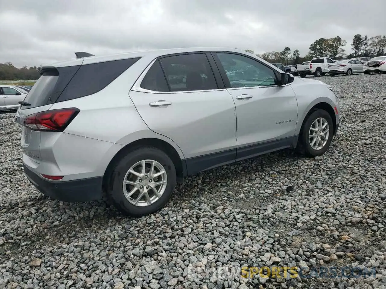 3 fotografías del automóvil dañado 2GNAXTEV0N6130257 CHEVROLET EQUINOX 2022