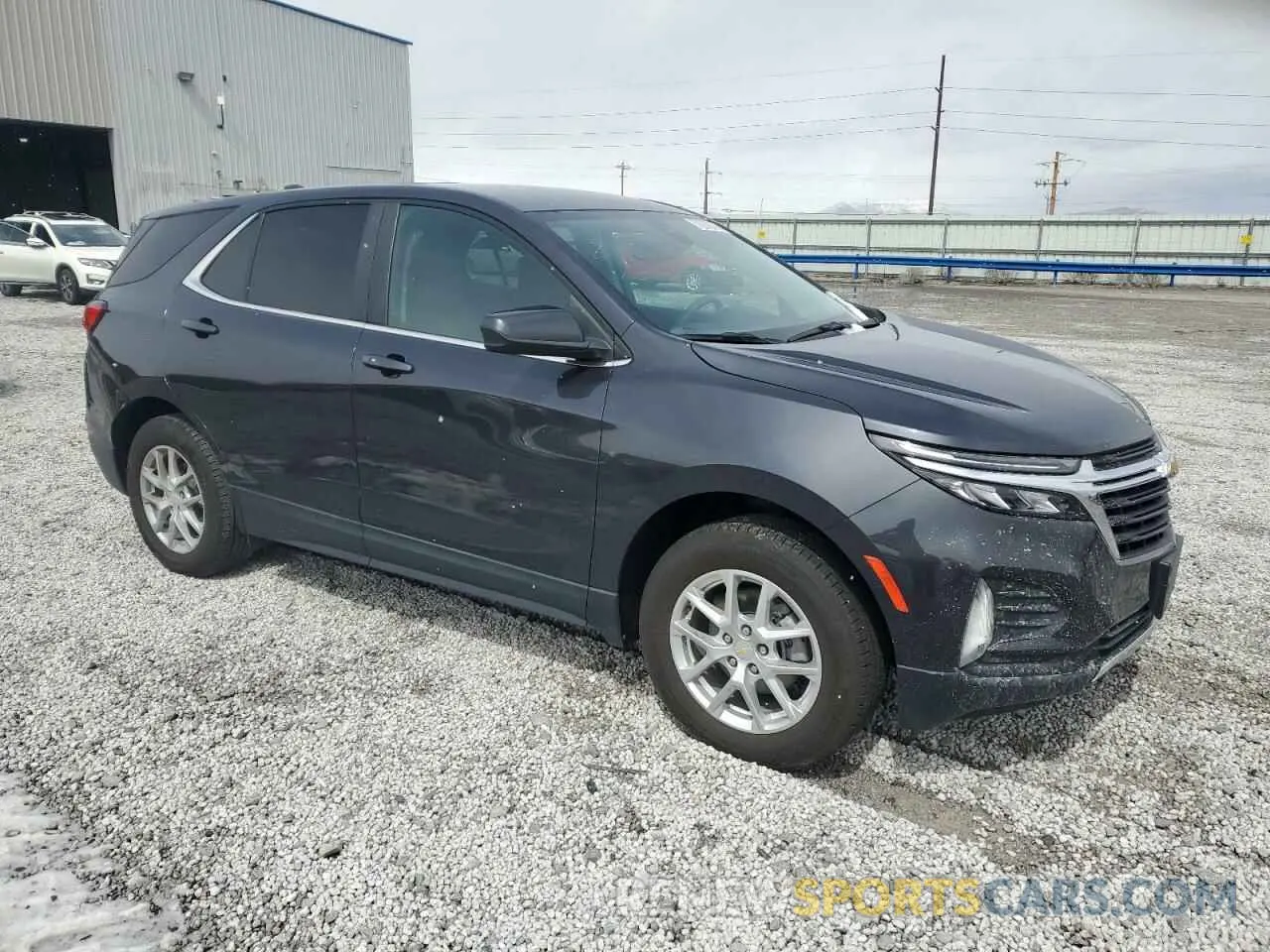 4 fotografías del automóvil dañado 2GNAXTEV1N6140280 CHEVROLET EQUINOX 2022