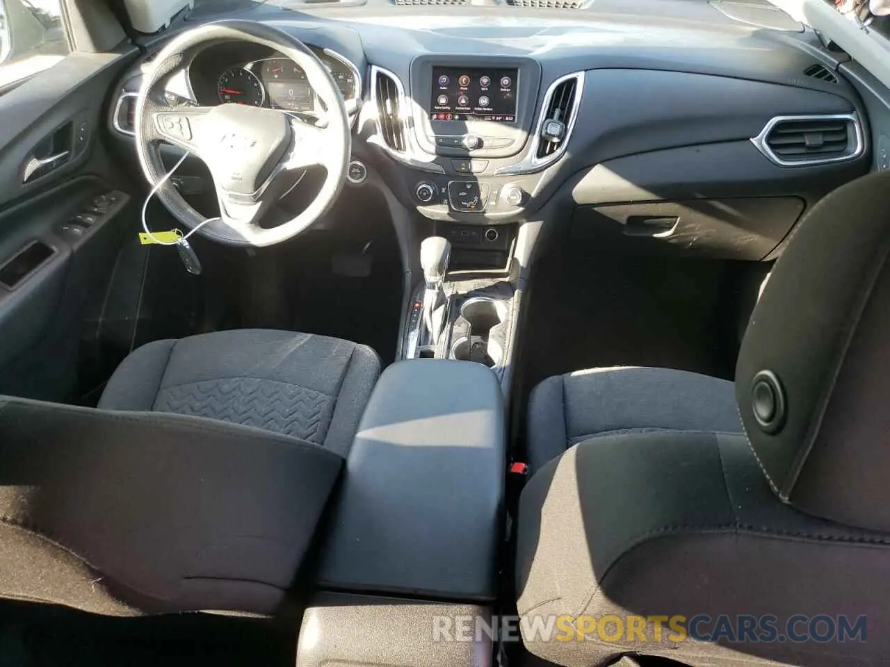 8 fotografías del automóvil dañado 2GNAXTEV5N6133607 CHEVROLET EQUINOX 2022