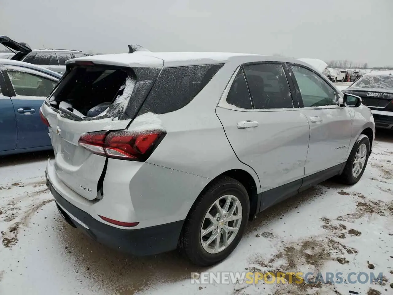 3 fotografías del automóvil dañado 2GNAXTEV5N6140699 CHEVROLET EQUINOX 2022