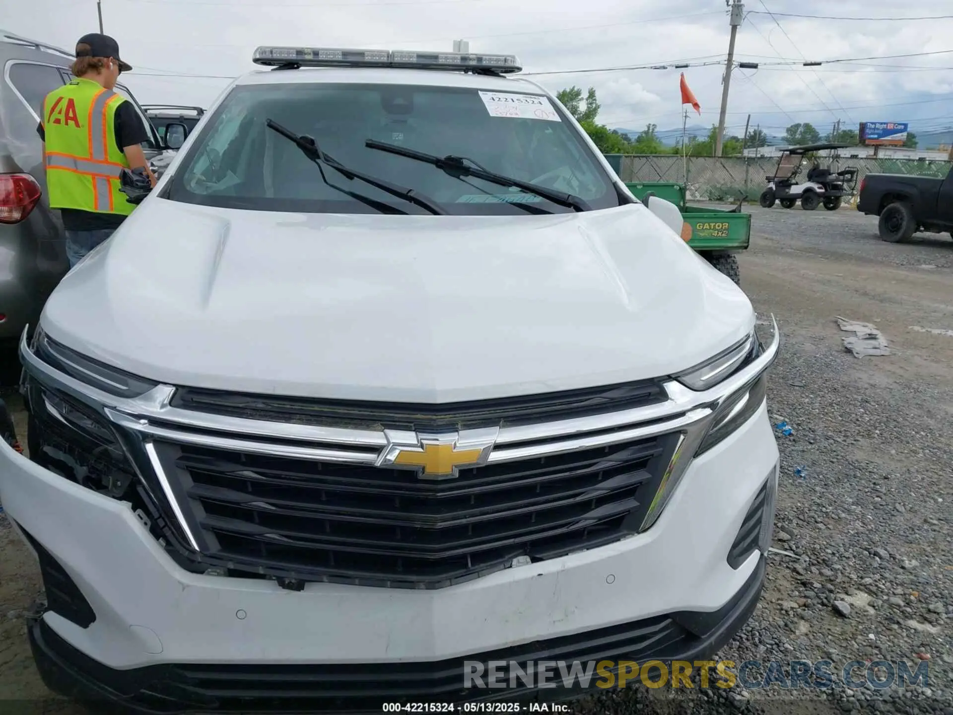 12 fotografías del automóvil dañado 2GNAXTEV7N6141417 CHEVROLET EQUINOX 2022