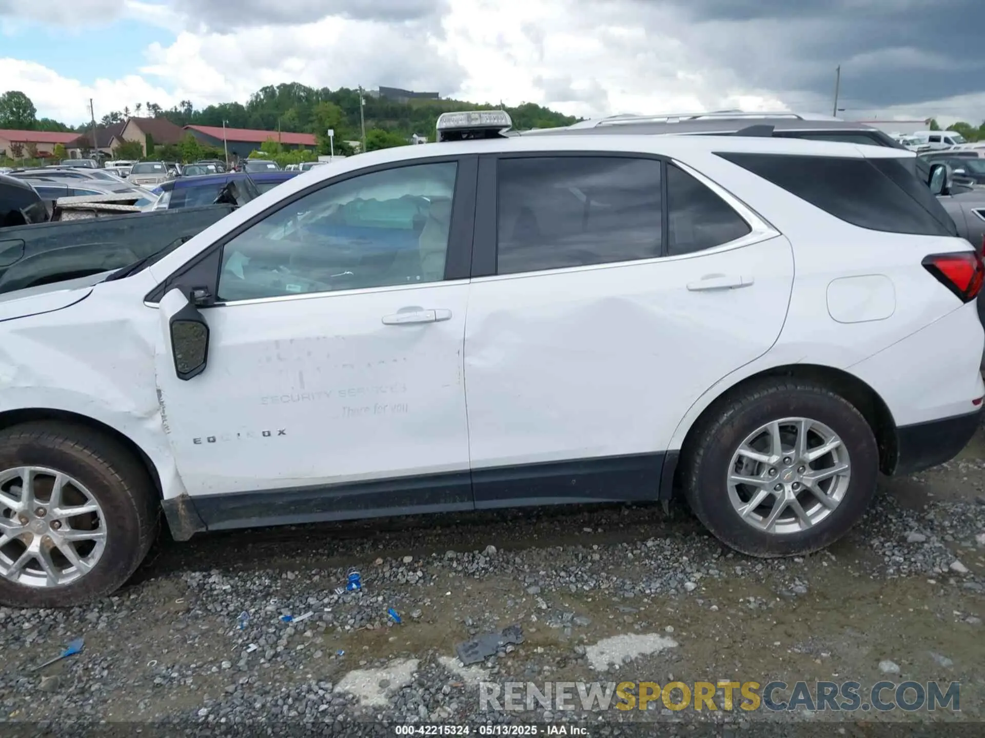 14 fotografías del automóvil dañado 2GNAXTEV7N6141417 CHEVROLET EQUINOX 2022
