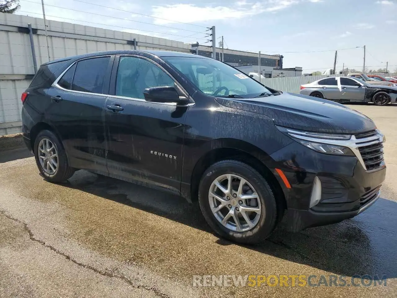 4 fotografías del automóvil dañado 2GNAXUEV3N6130274 CHEVROLET EQUINOX 2022
