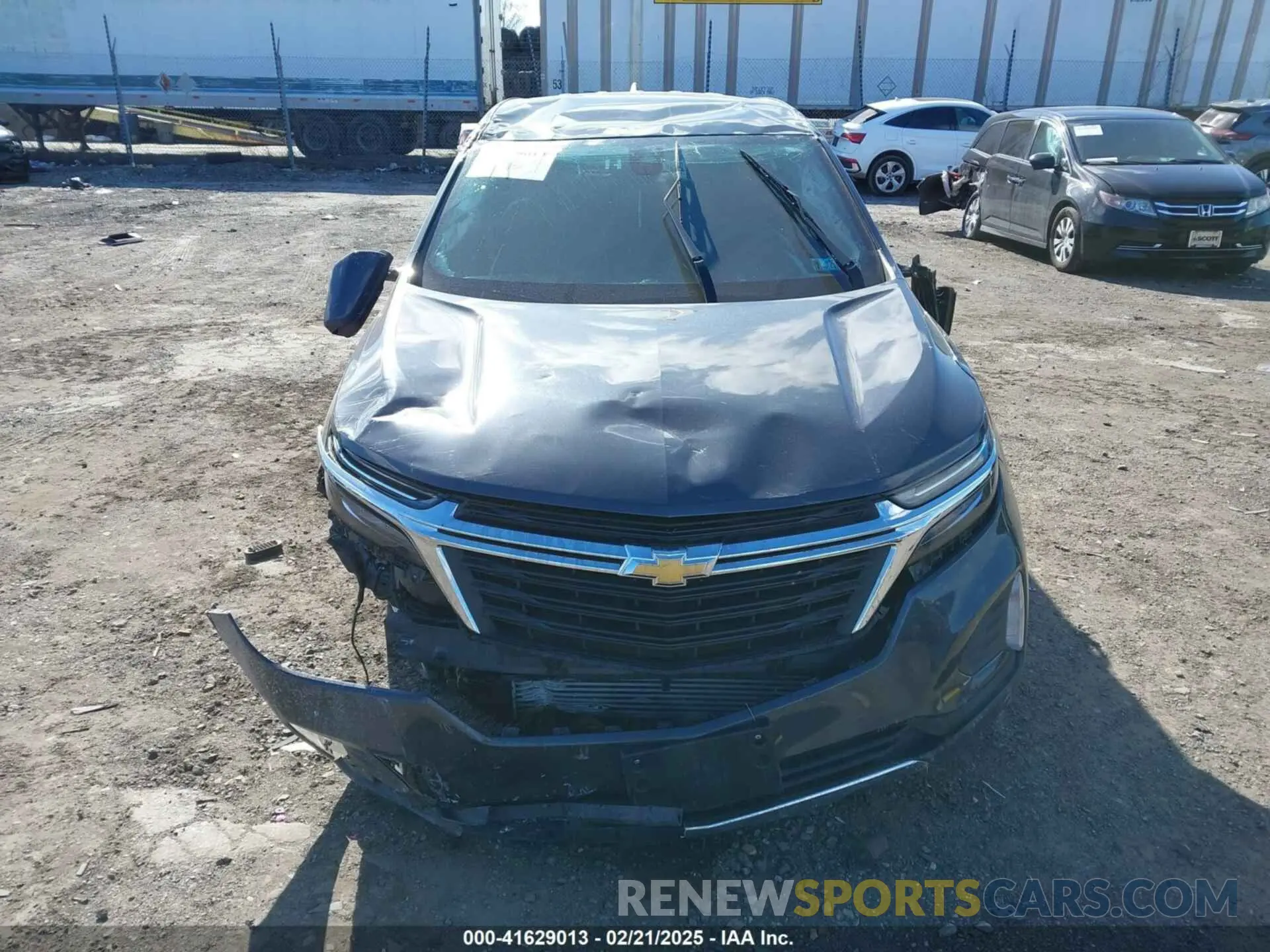12 fotografías del automóvil dañado 2GNAXUEV5N6140000 CHEVROLET EQUINOX 2022
