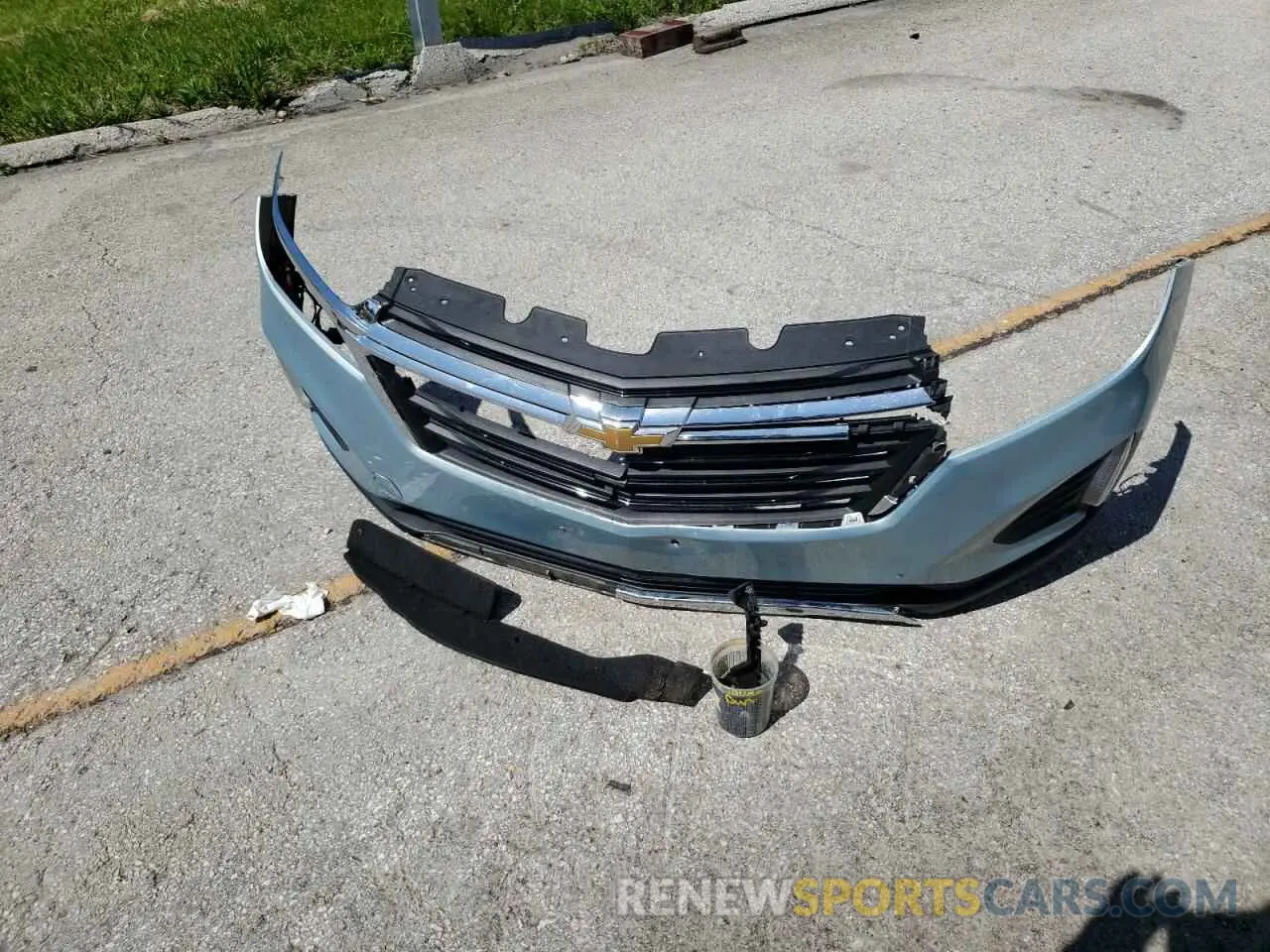 13 fotografías del automóvil dañado 2GNAXUEV6N6140541 CHEVROLET EQUINOX 2022