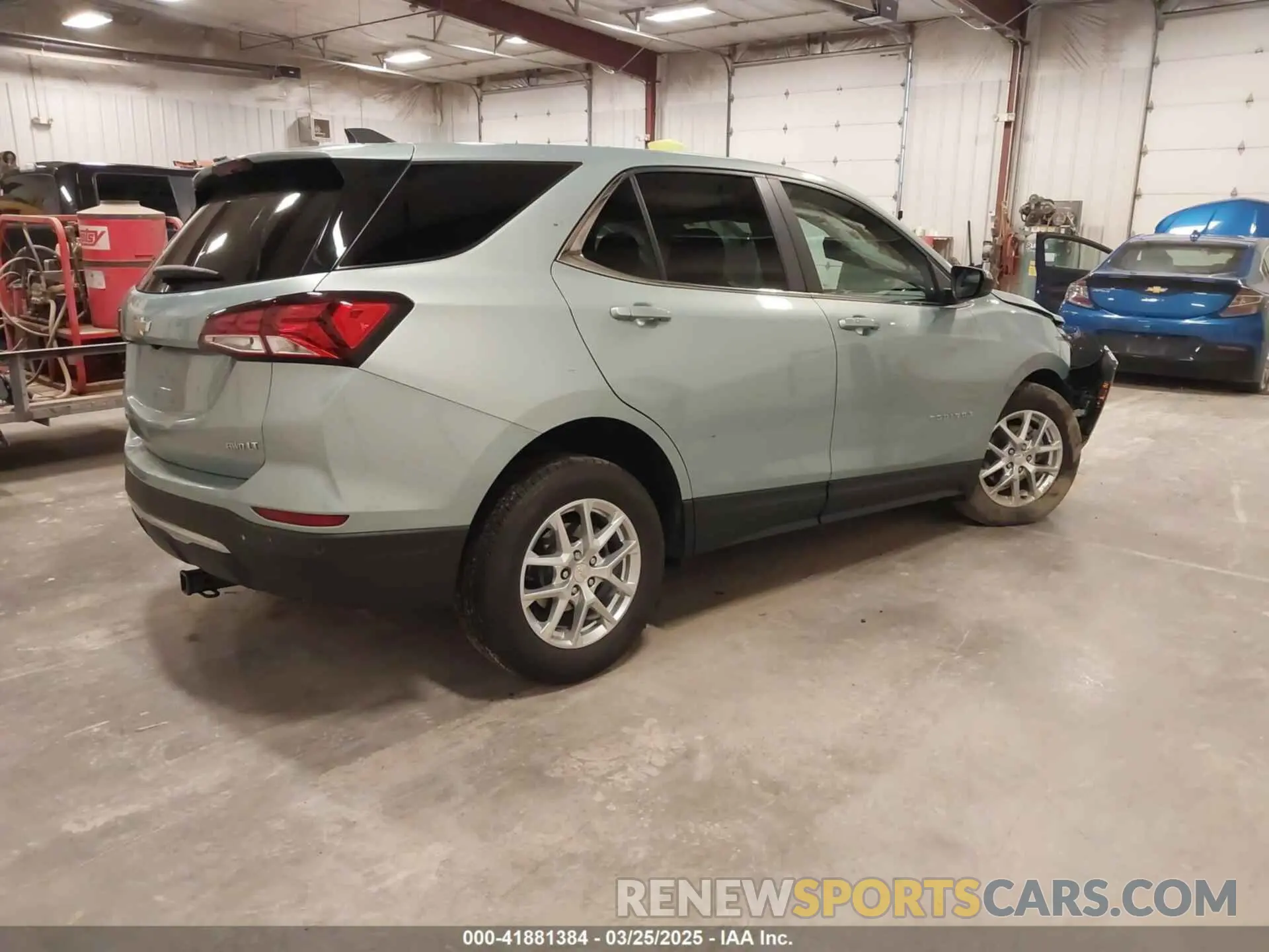 4 fotografías del automóvil dañado 2GNAXUEVXN6141000 CHEVROLET EQUINOX 2022
