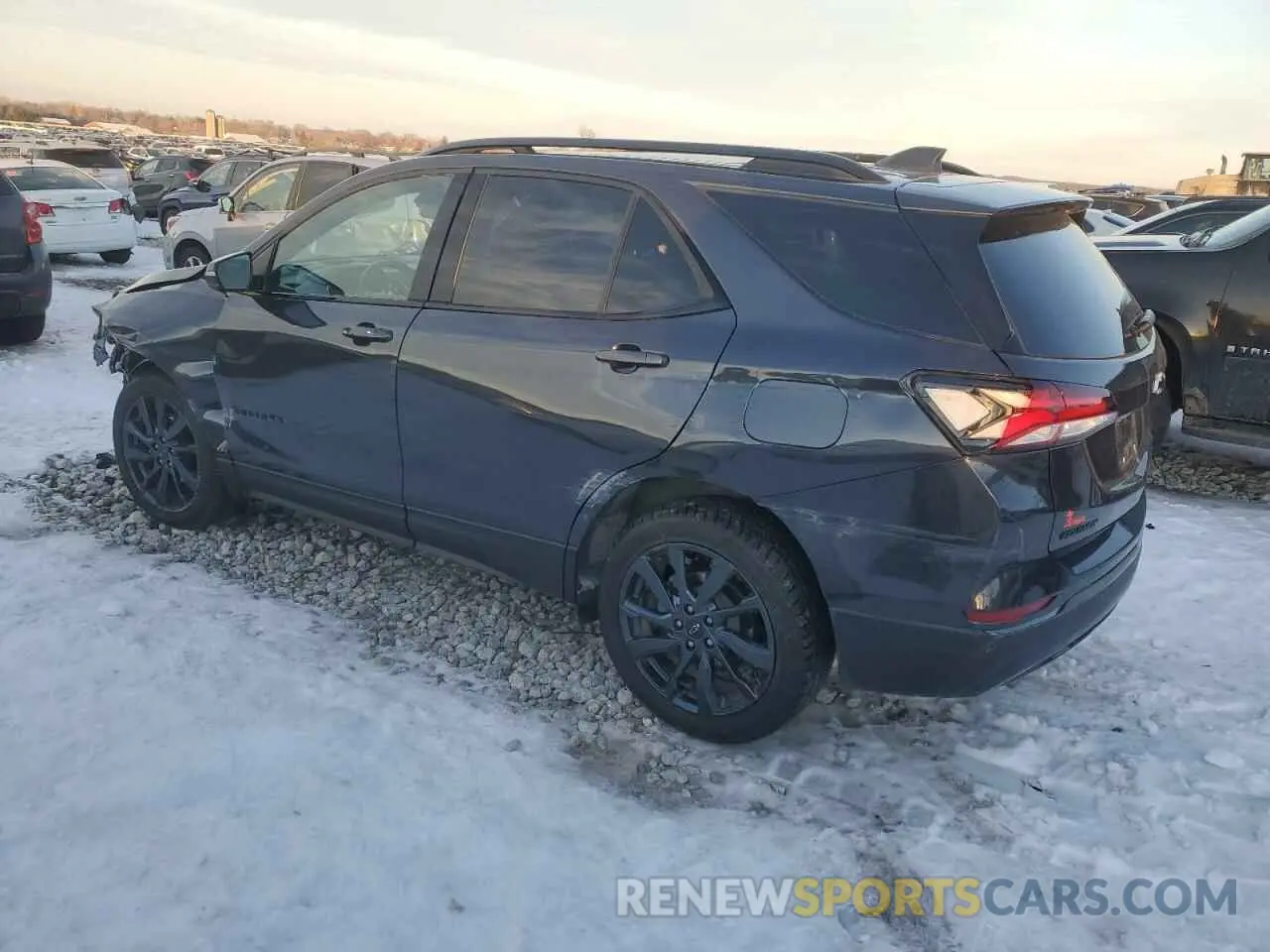 2 fotografías del automóvil dañado 2GNAXWEV3N6125006 CHEVROLET EQUINOX 2022