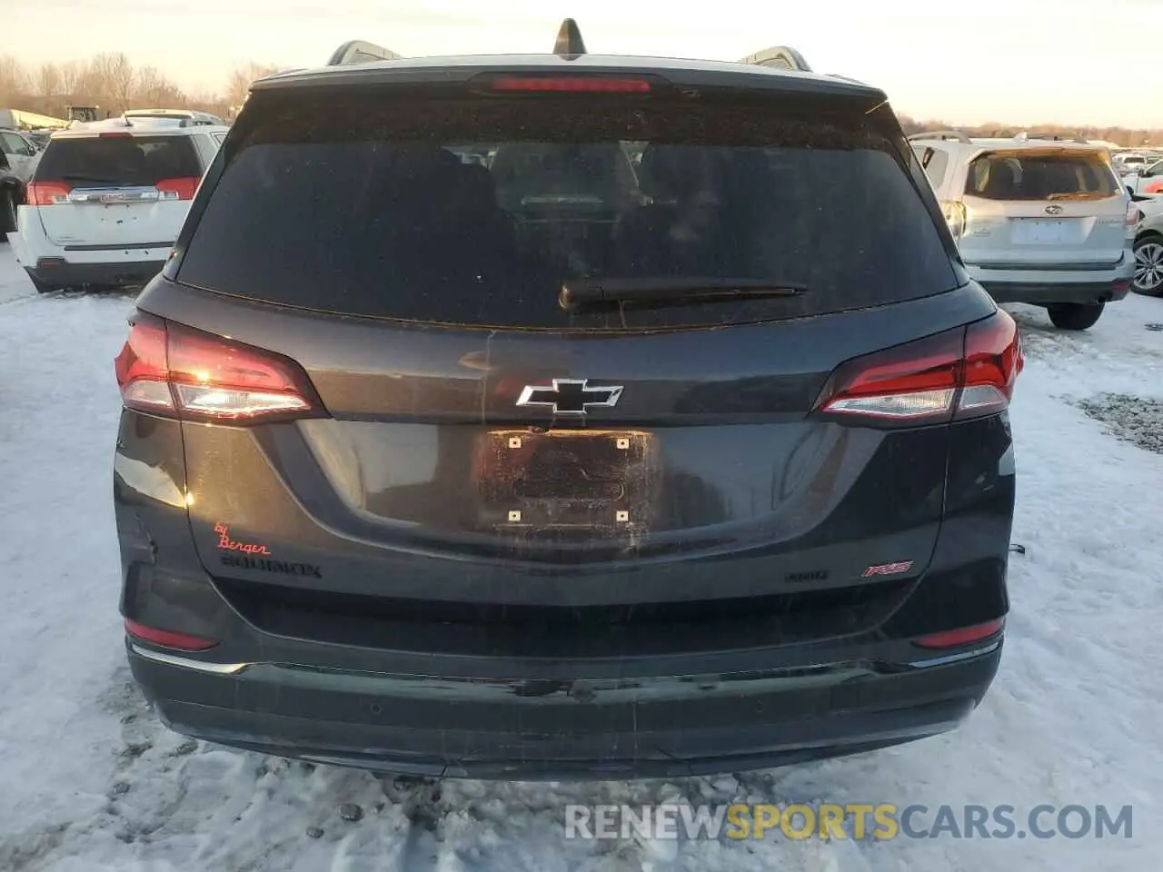 6 fotografías del automóvil dañado 2GNAXWEV3N6125006 CHEVROLET EQUINOX 2022