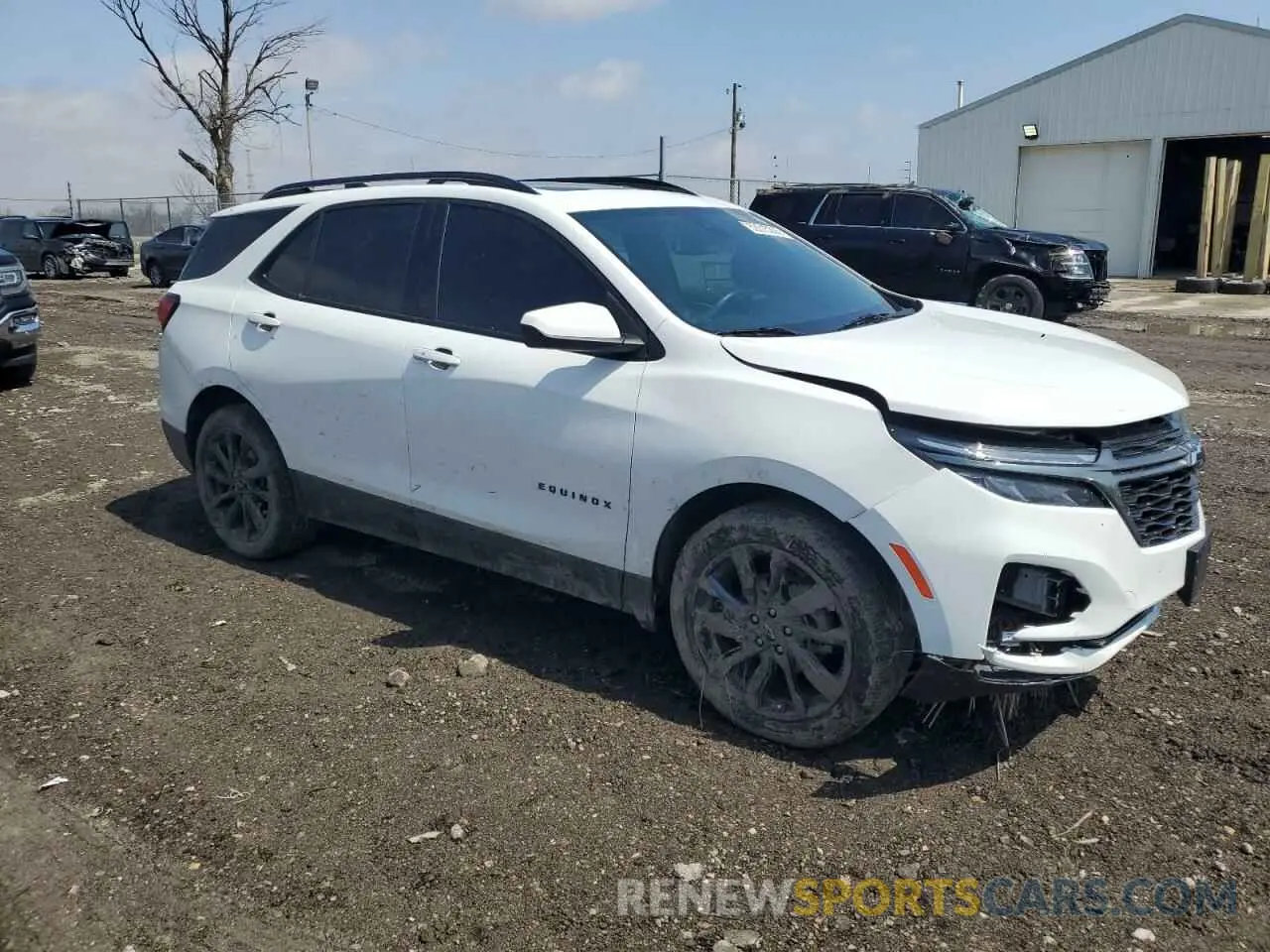 4 fotografías del automóvil dañado 2GNAXWEV5N6133673 CHEVROLET EQUINOX 2022