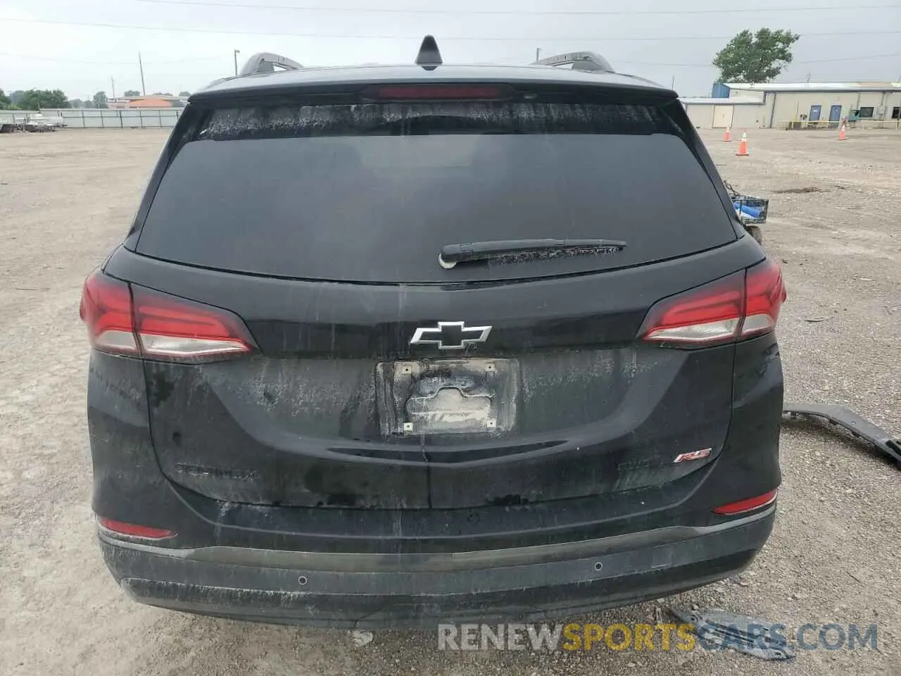 6 fotografías del automóvil dañado 2GNAXWEVXN6129005 CHEVROLET EQUINOX 2022