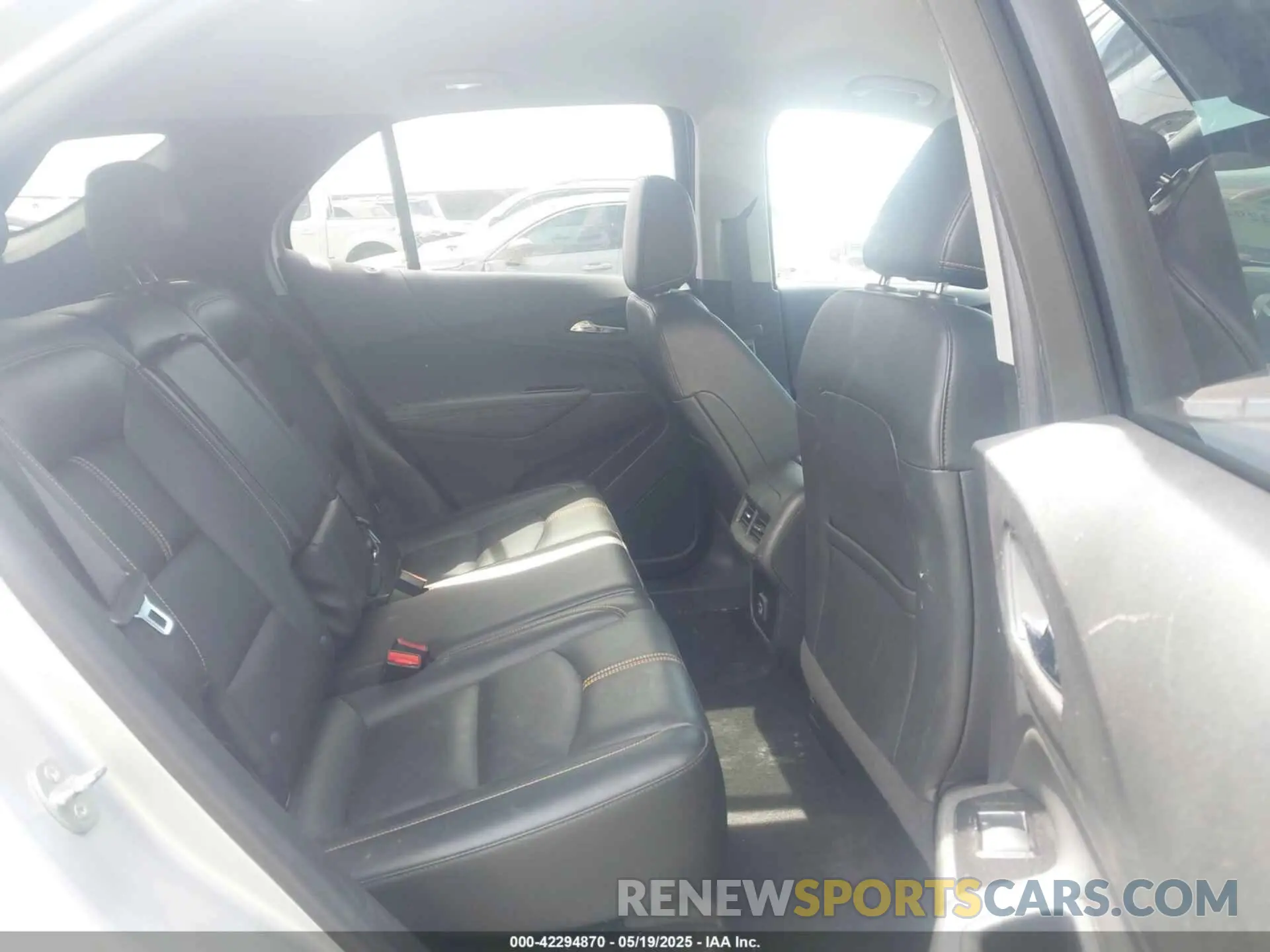 8 fotografías del automóvil dañado 2GNAXXEVXN6146327 CHEVROLET EQUINOX 2022