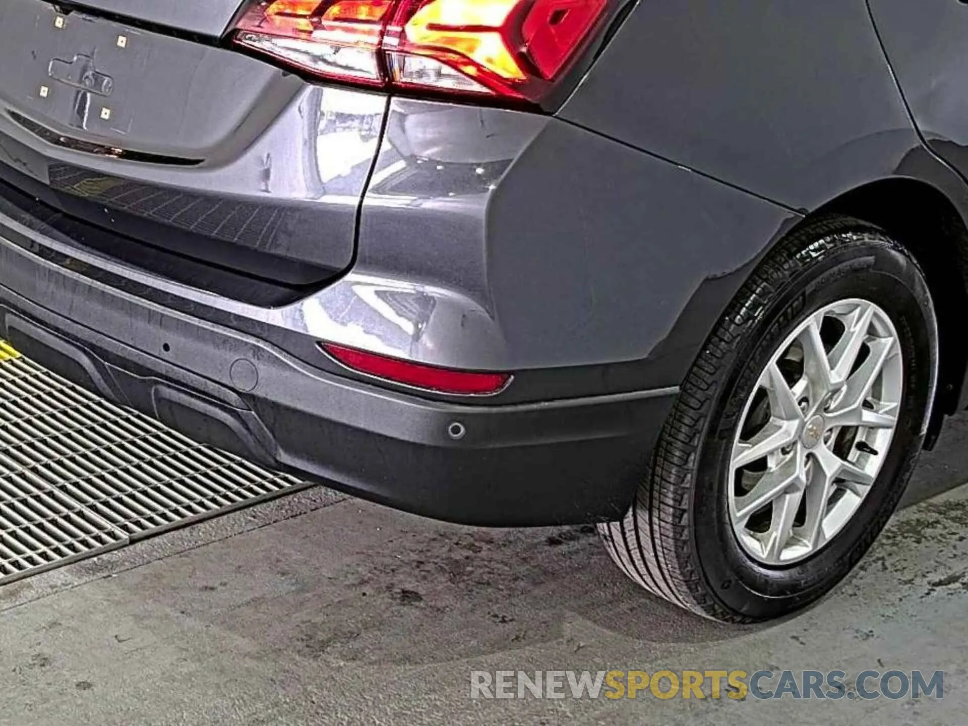 21 fotografías del automóvil dañado 3GNAXFEV6NS232388 CHEVROLET EQUINOX 2022