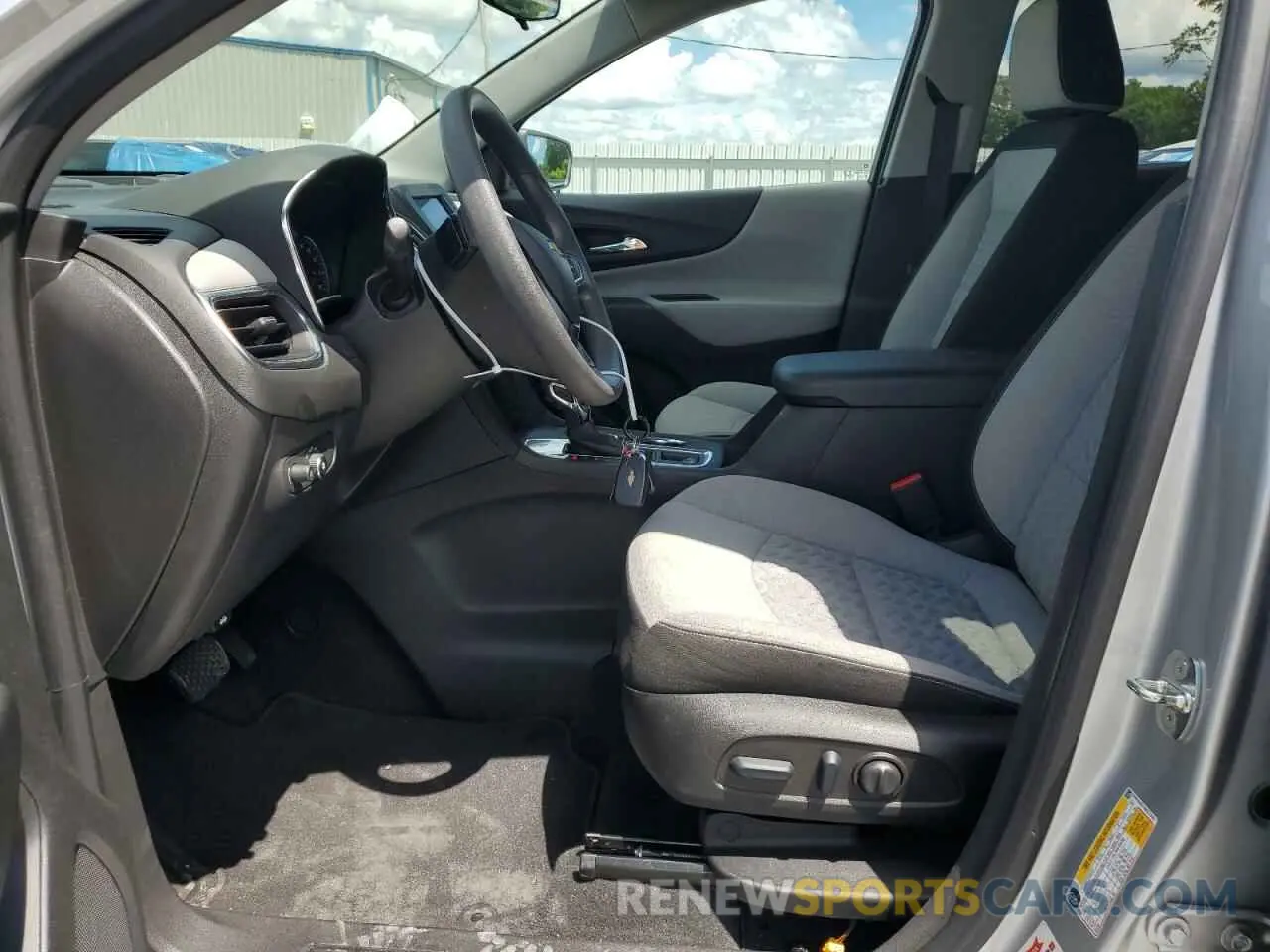 7 fotografías del automóvil dañado 3GNAXHEV1NS173584 CHEVROLET EQUINOX 2022