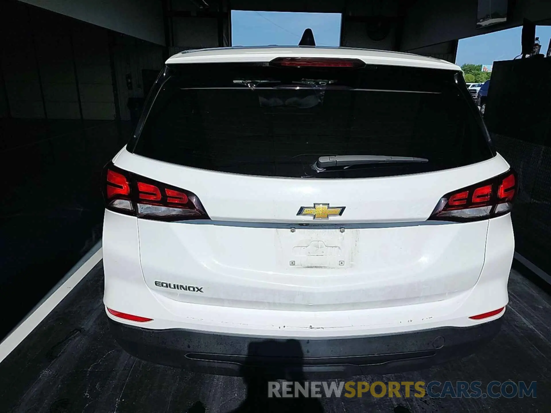 24 fotografías del automóvil dañado 3GNAXHEV4NS214516 CHEVROLET EQUINOX 2022
