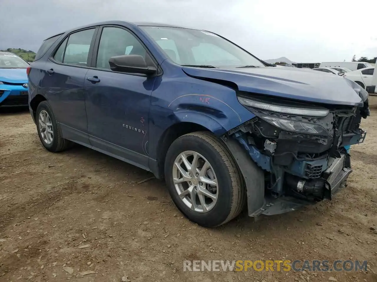 4 fotografías del automóvil dañado 3GNAXHEV4NS216556 CHEVROLET EQUINOX 2022
