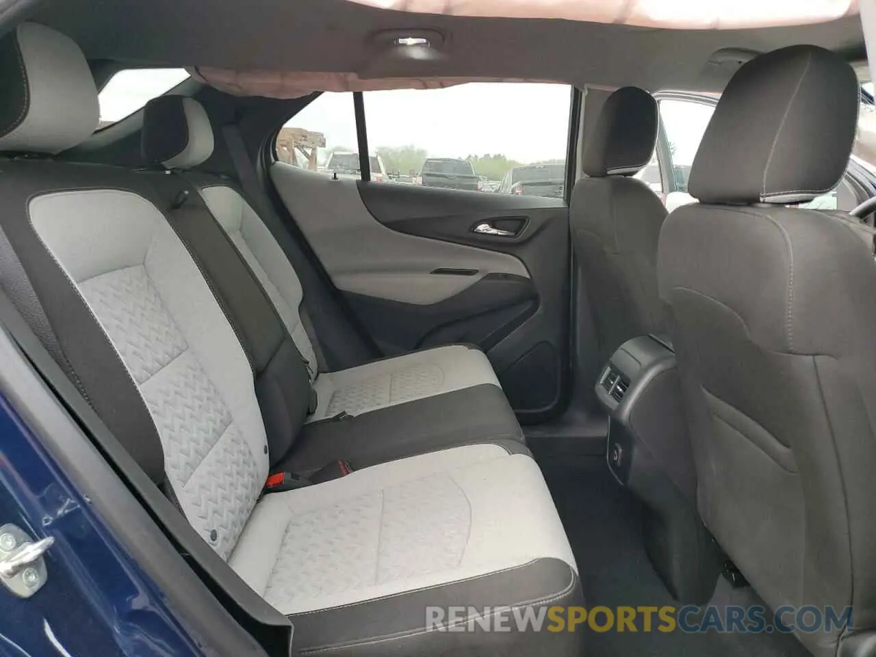 11 fotografías del automóvil dañado 3GNAXHEV7NS170477 CHEVROLET EQUINOX 2022