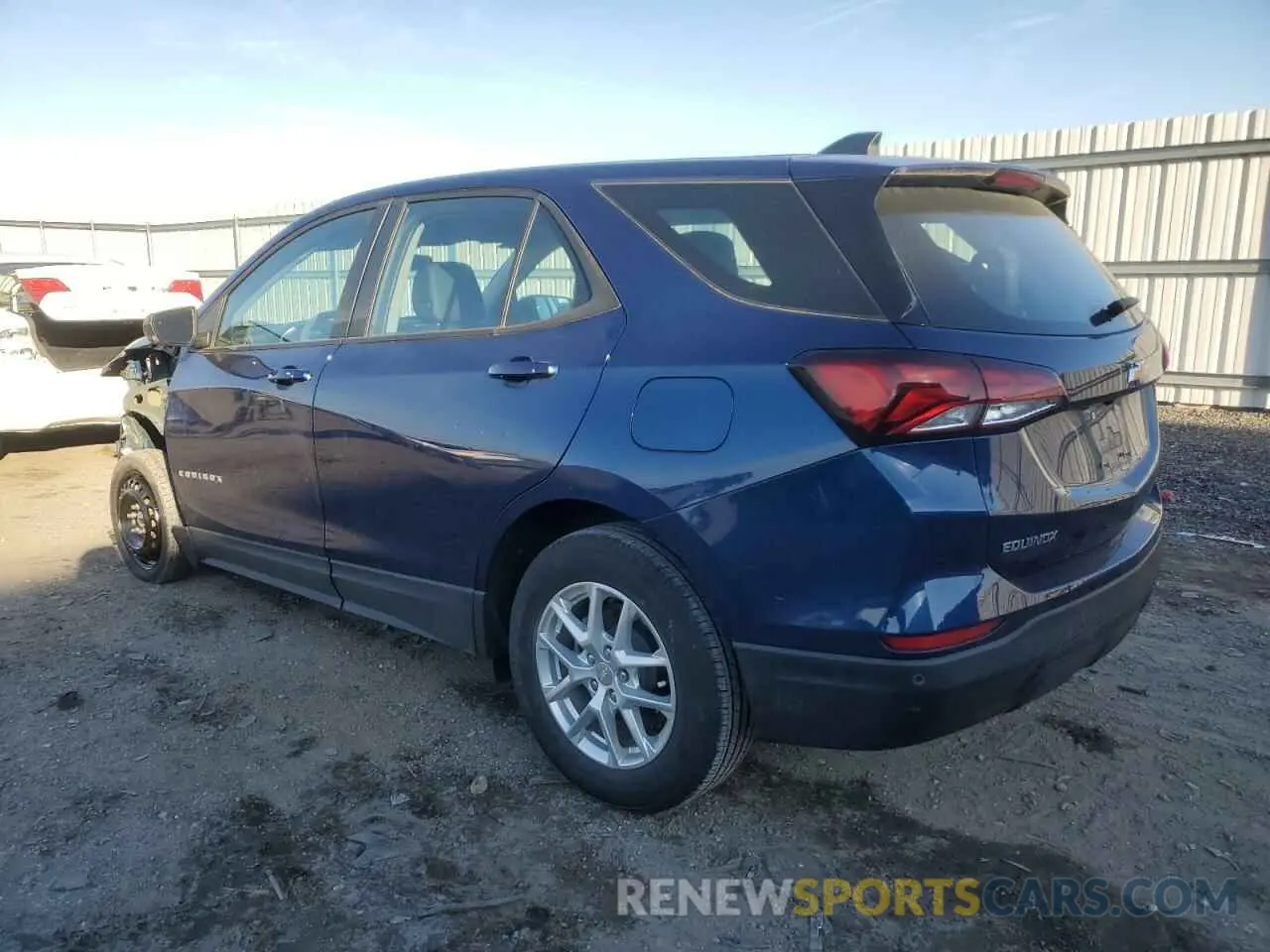 2 fotografías del automóvil dañado 3GNAXHEV9NS105582 CHEVROLET EQUINOX 2022