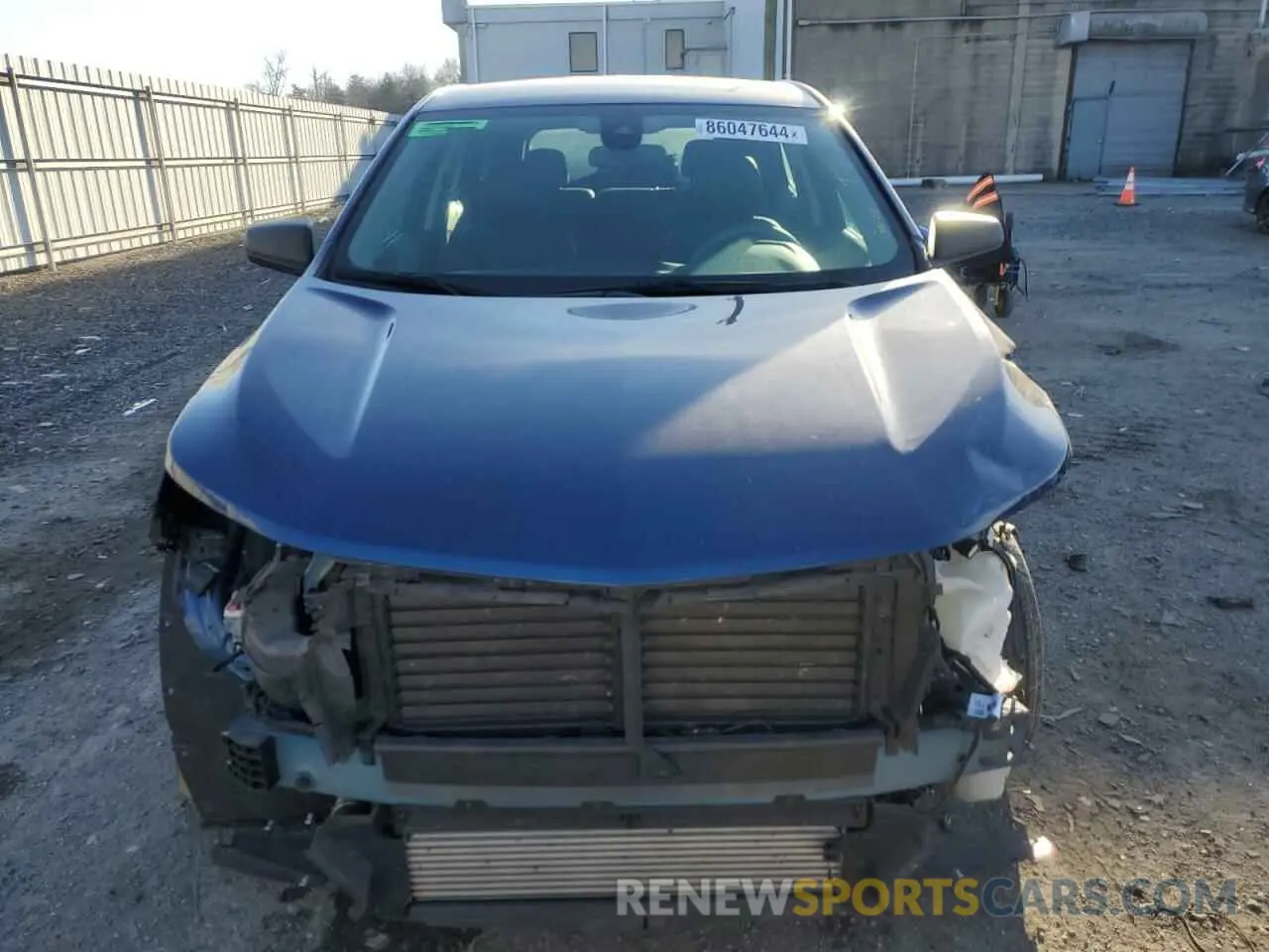 5 fotografías del automóvil dañado 3GNAXHEV9NS105582 CHEVROLET EQUINOX 2022