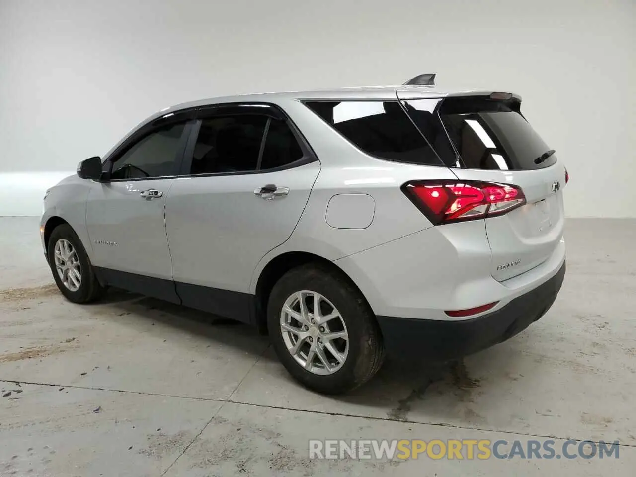 2 fotografías del automóvil dañado 3GNAXHEV9NS147296 CHEVROLET EQUINOX 2022