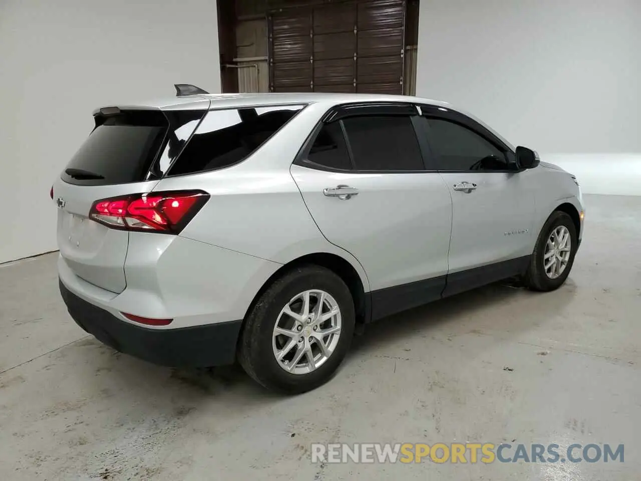 3 fotografías del automóvil dañado 3GNAXHEV9NS147296 CHEVROLET EQUINOX 2022