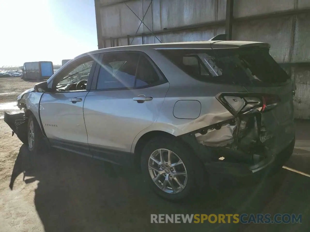 2 fotografías del automóvil dañado 3GNAXHEVXNS105204 CHEVROLET EQUINOX 2022
