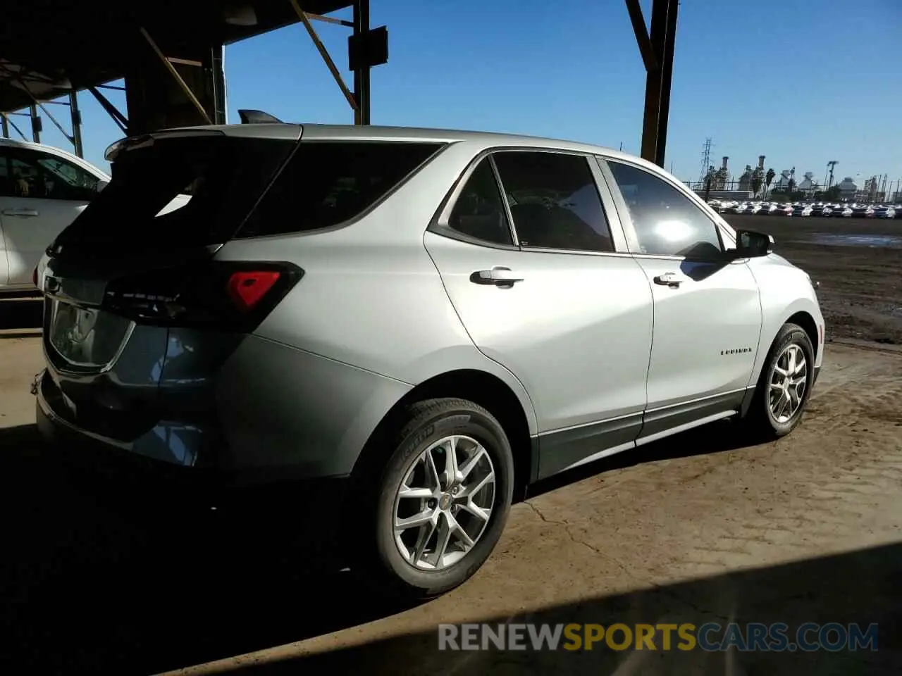 3 fotografías del automóvil dañado 3GNAXHEVXNS105204 CHEVROLET EQUINOX 2022