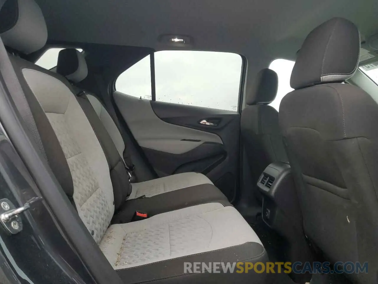 11 fotografías del automóvil dañado 3GNAXHEVXNS244233 CHEVROLET EQUINOX 2022