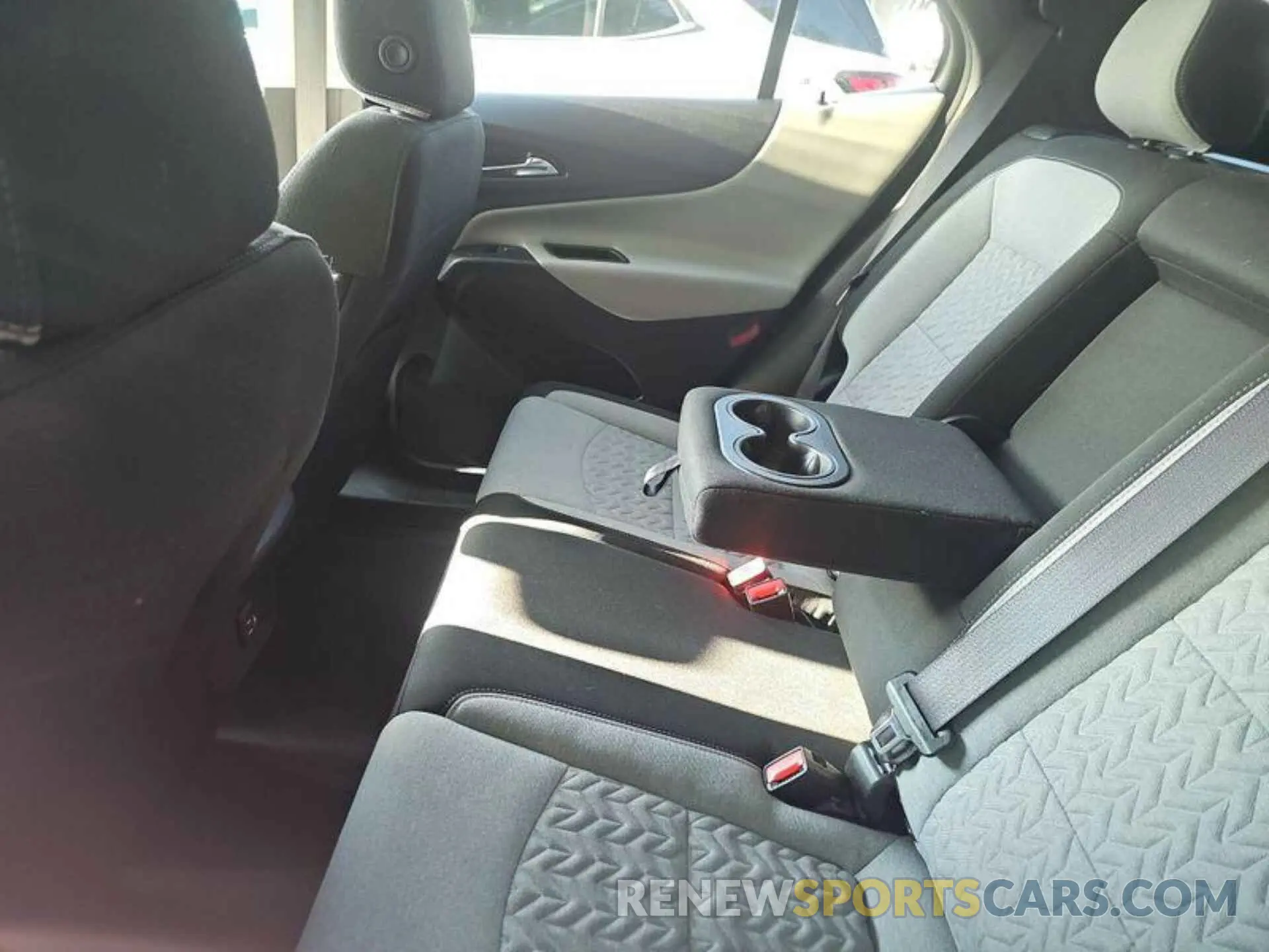 15 fotografías del automóvil dañado 3GNAXJEV0NL133496 CHEVROLET EQUINOX 2022