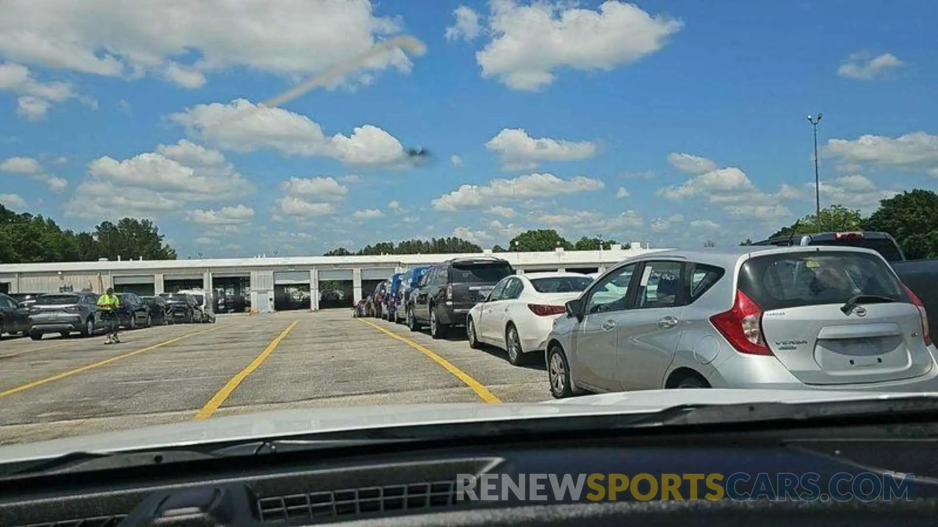 3 fotografías del automóvil dañado 3GNAXJEV0NL133496 CHEVROLET EQUINOX 2022