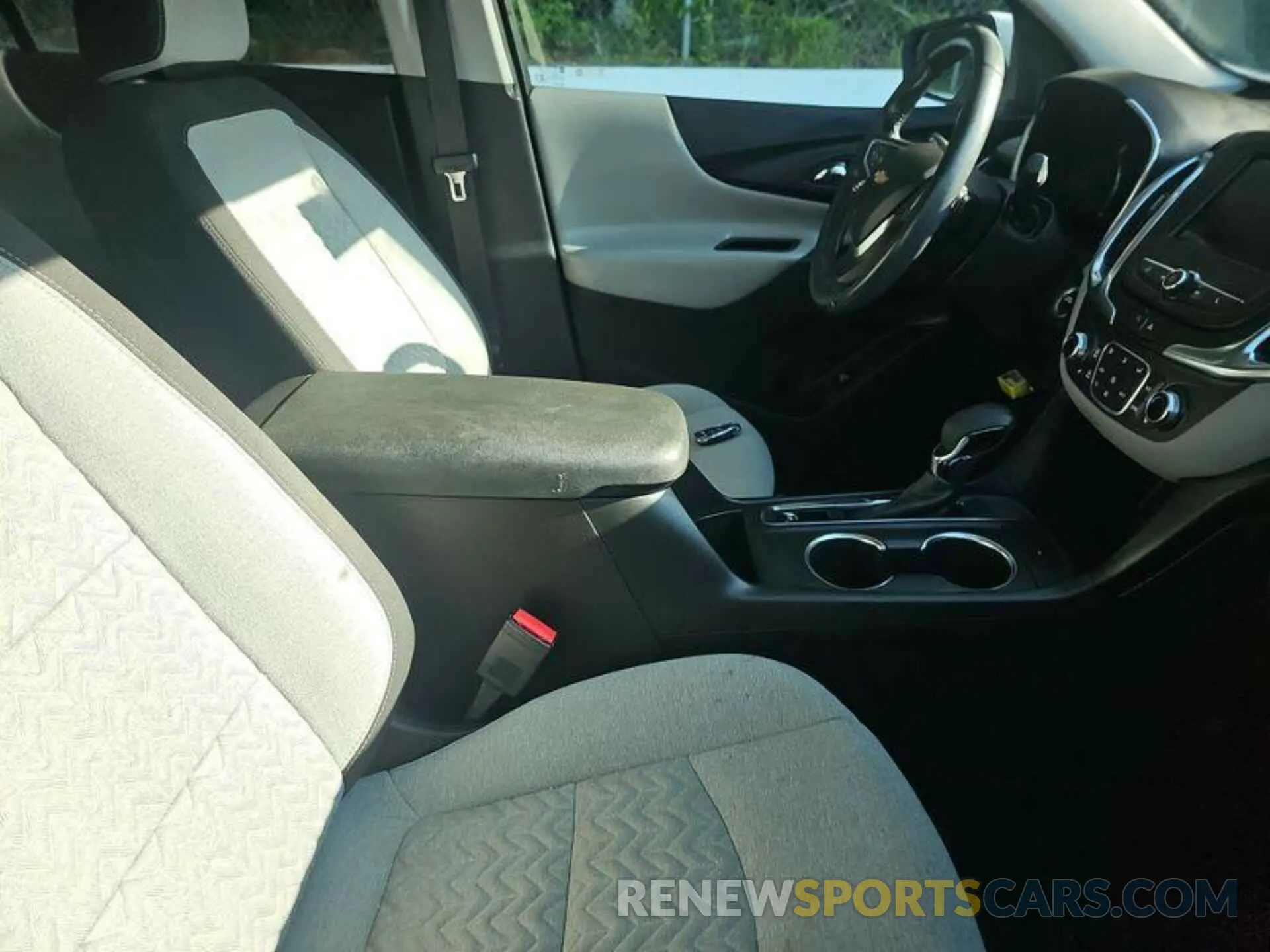 9 fotografías del automóvil dañado 3GNAXJEV0NL133496 CHEVROLET EQUINOX 2022