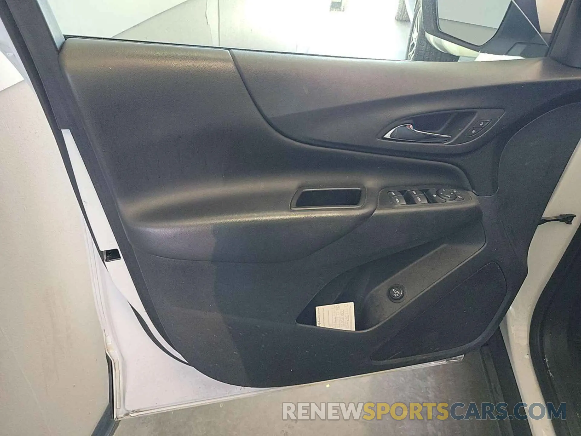 2 fotografías del automóvil dañado 3GNAXJEV9NL134923 CHEVROLET EQUINOX 2022