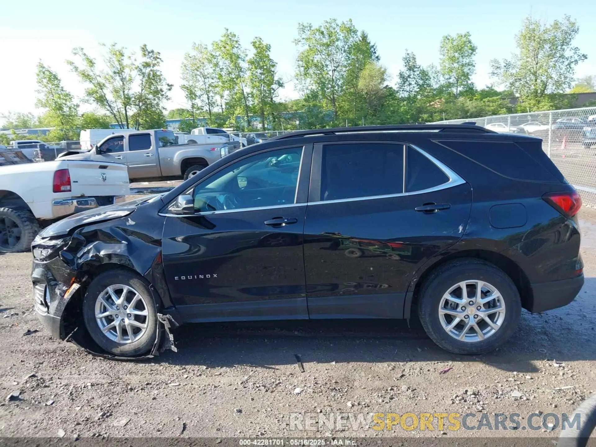 14 fotografías del automóvil dañado 3GNAXKEV0NL166990 CHEVROLET EQUINOX 2022