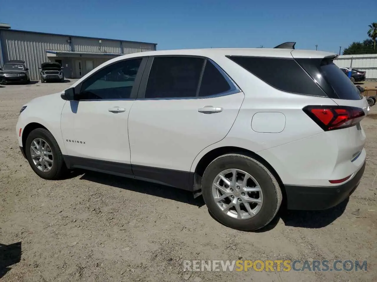 2 fotografías del automóvil dañado 3GNAXKEV0NL227352 CHEVROLET EQUINOX 2022