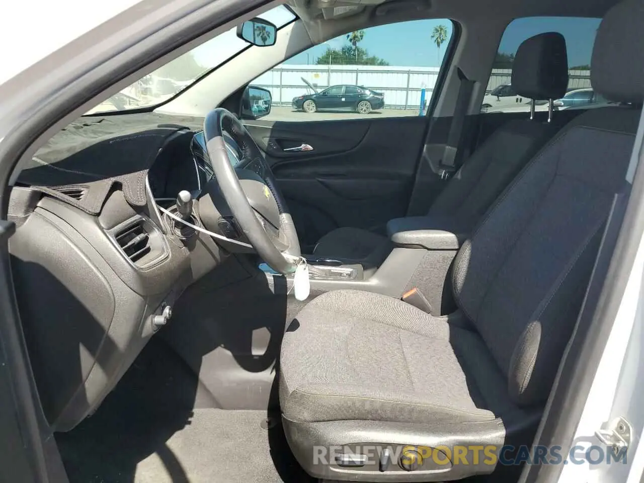 7 fotografías del automóvil dañado 3GNAXKEV0NL227352 CHEVROLET EQUINOX 2022