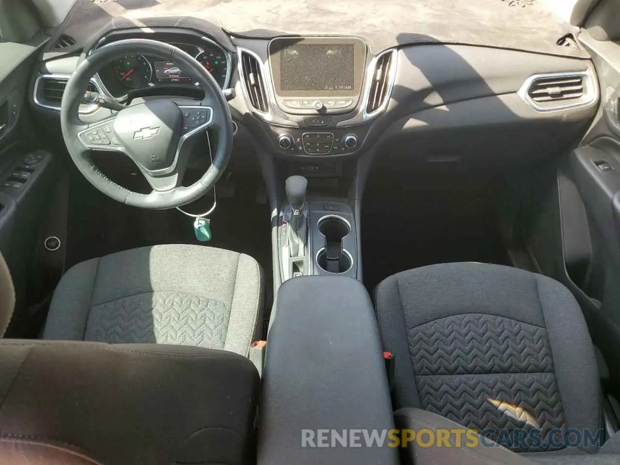 8 fotografías del automóvil dañado 3GNAXKEV0NL227352 CHEVROLET EQUINOX 2022