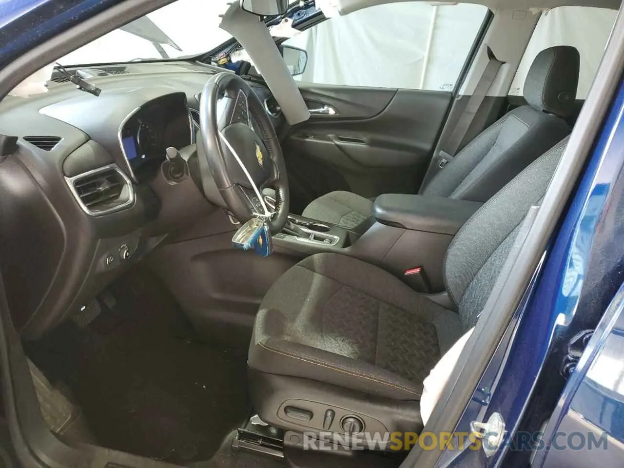 7 fotografías del automóvil dañado 3GNAXKEV0NL242935 CHEVROLET EQUINOX 2022