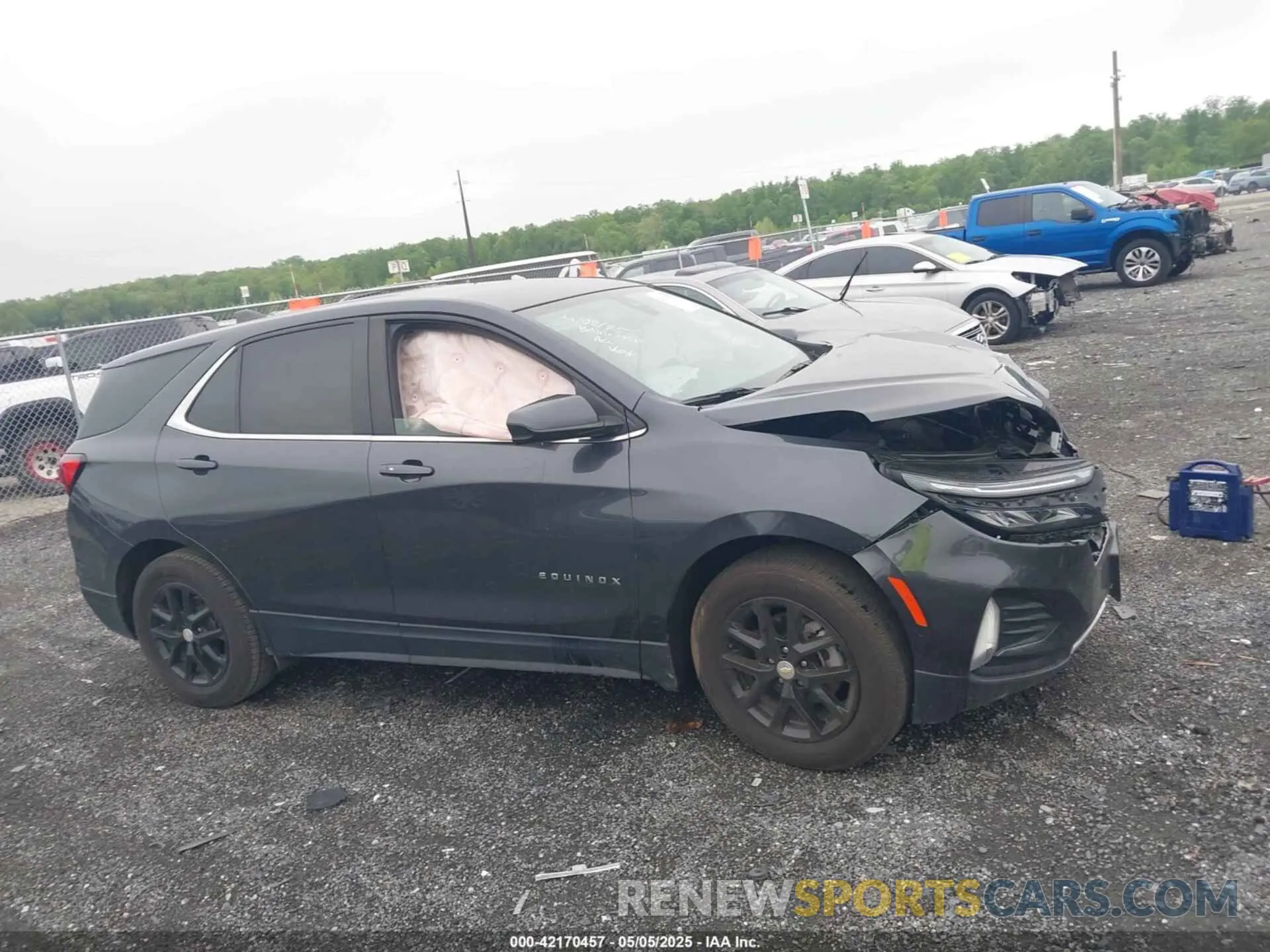 13 fotografías del automóvil dañado 3GNAXKEV0NS100297 CHEVROLET EQUINOX 2022