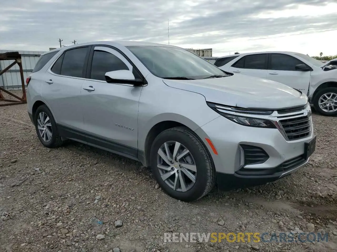 4 fotografías del automóvil dañado 3GNAXKEV0NS193161 CHEVROLET EQUINOX 2022