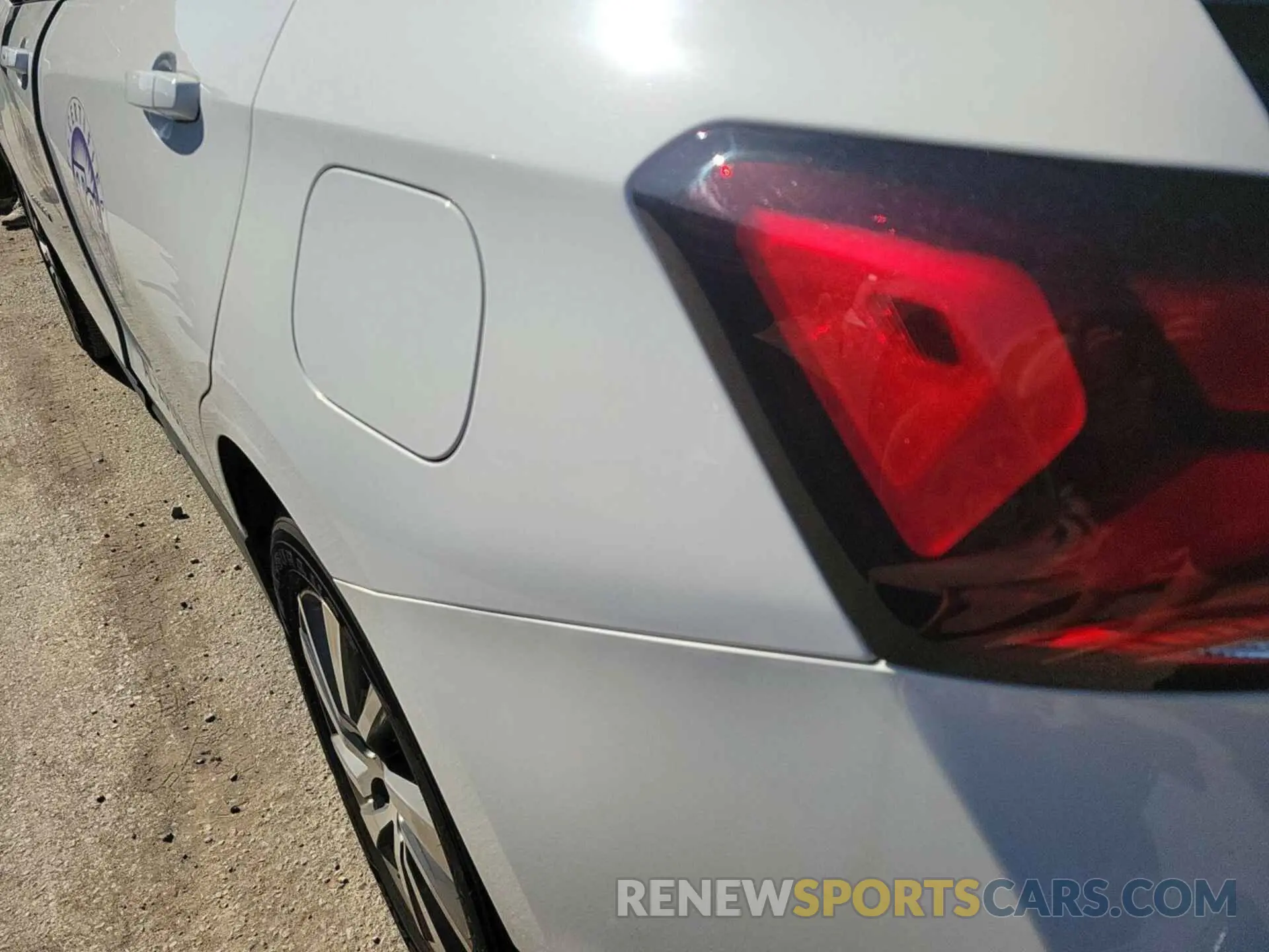 19 fotografías del automóvil dañado 3GNAXKEV1NL229773 CHEVROLET EQUINOX 2022