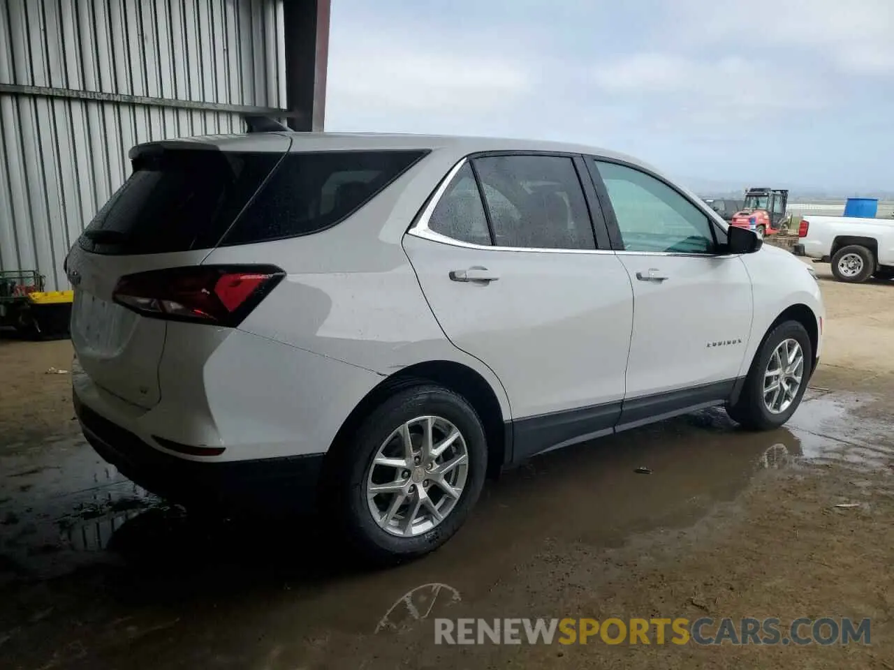 3 fotografías del automóvil dañado 3GNAXKEV3NL135426 CHEVROLET EQUINOX 2022