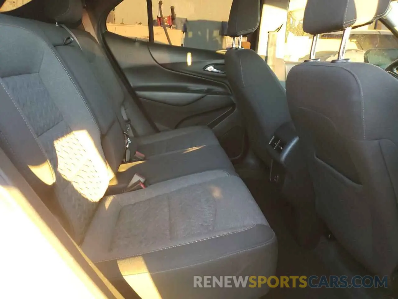 12 fotografías del automóvil dañado 3GNAXKEV3NL147737 CHEVROLET EQUINOX 2022