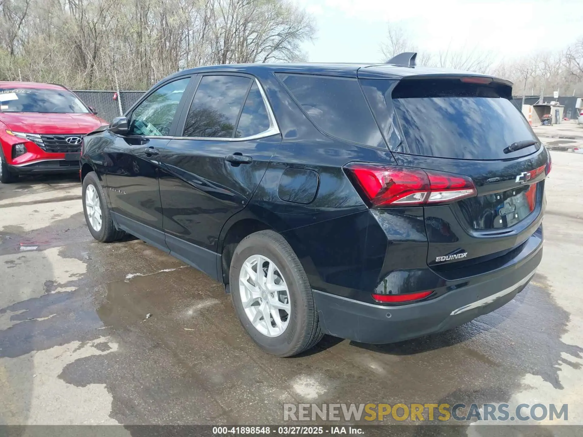 3 fotografías del automóvil dañado 3GNAXKEV3NL256697 CHEVROLET EQUINOX 2022